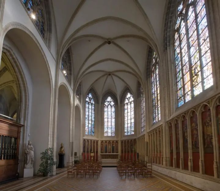The interior of the Gravenkapel - © Wikimedia Commons