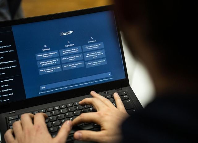 Students Use This “AI Humanizer” To Make ChatGPT Essays Undetectable
