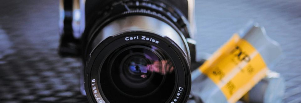 7 Essential Tricks for High-Scoring Photo Descriptions on the Duolingo English Test