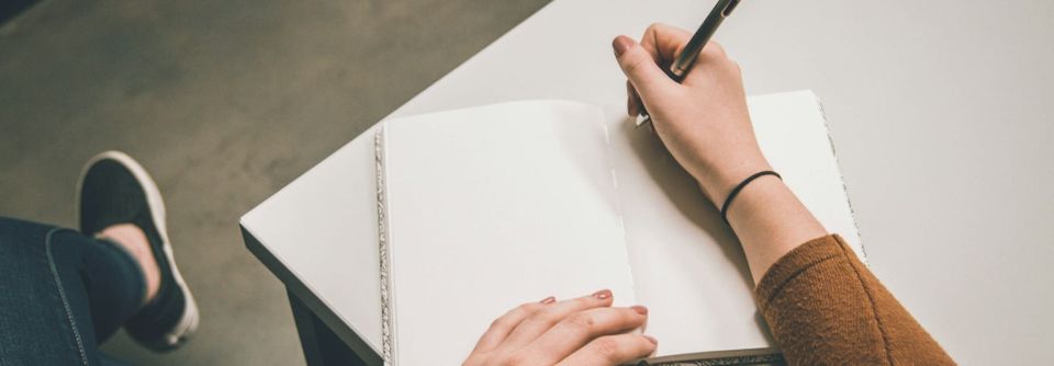 ڈوولنگو انگلش ٹیسٹ (DET) کے لیے بہترین رائٹنگ حکمتِ عملیاں