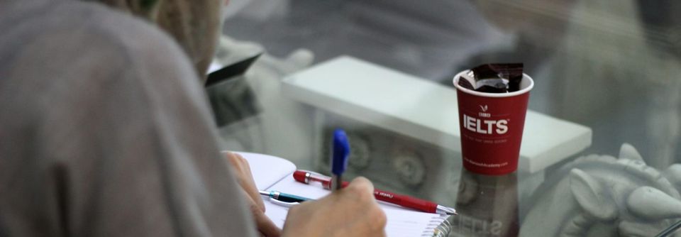 DET vs IELTS: Which Test Is Easier for Your Strengths and Weaknesses?