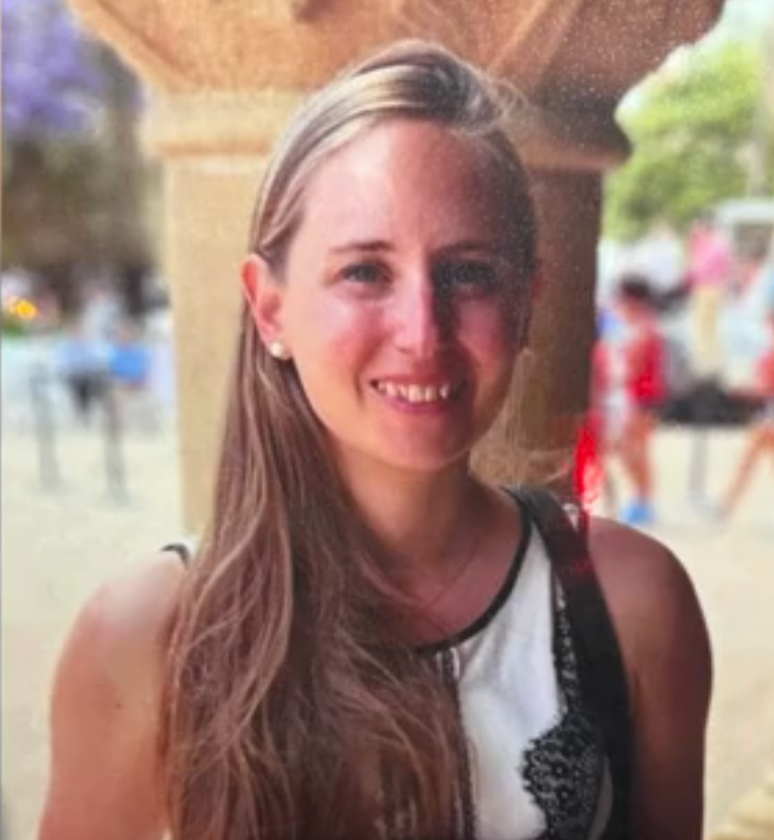 Randomly decided to take pictures of a dangerous intersection. 5 years later a cyclist died on it.