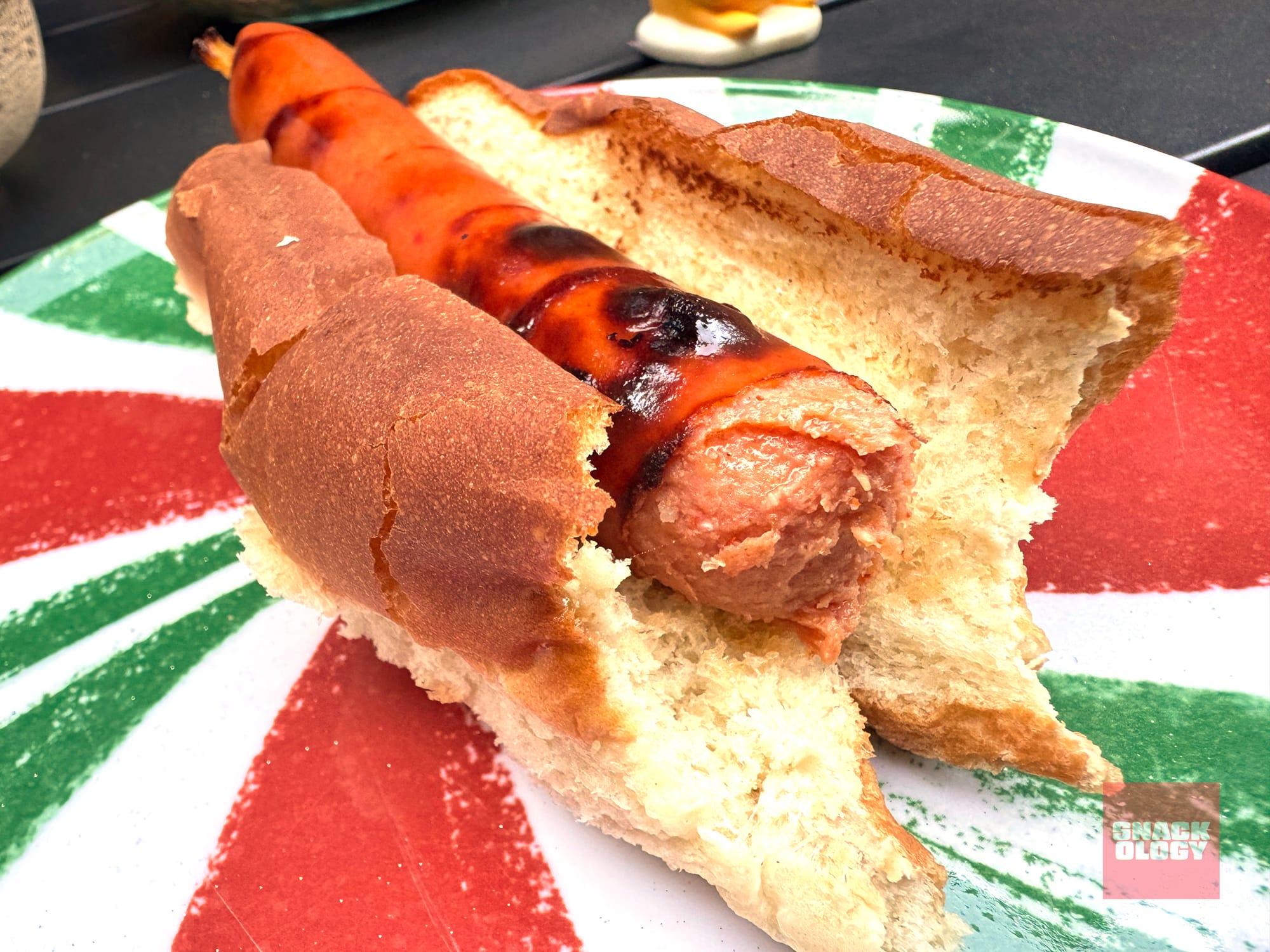 Sahlen’s Firecracker Hot & Spicy Smokehouse Hot Dogs