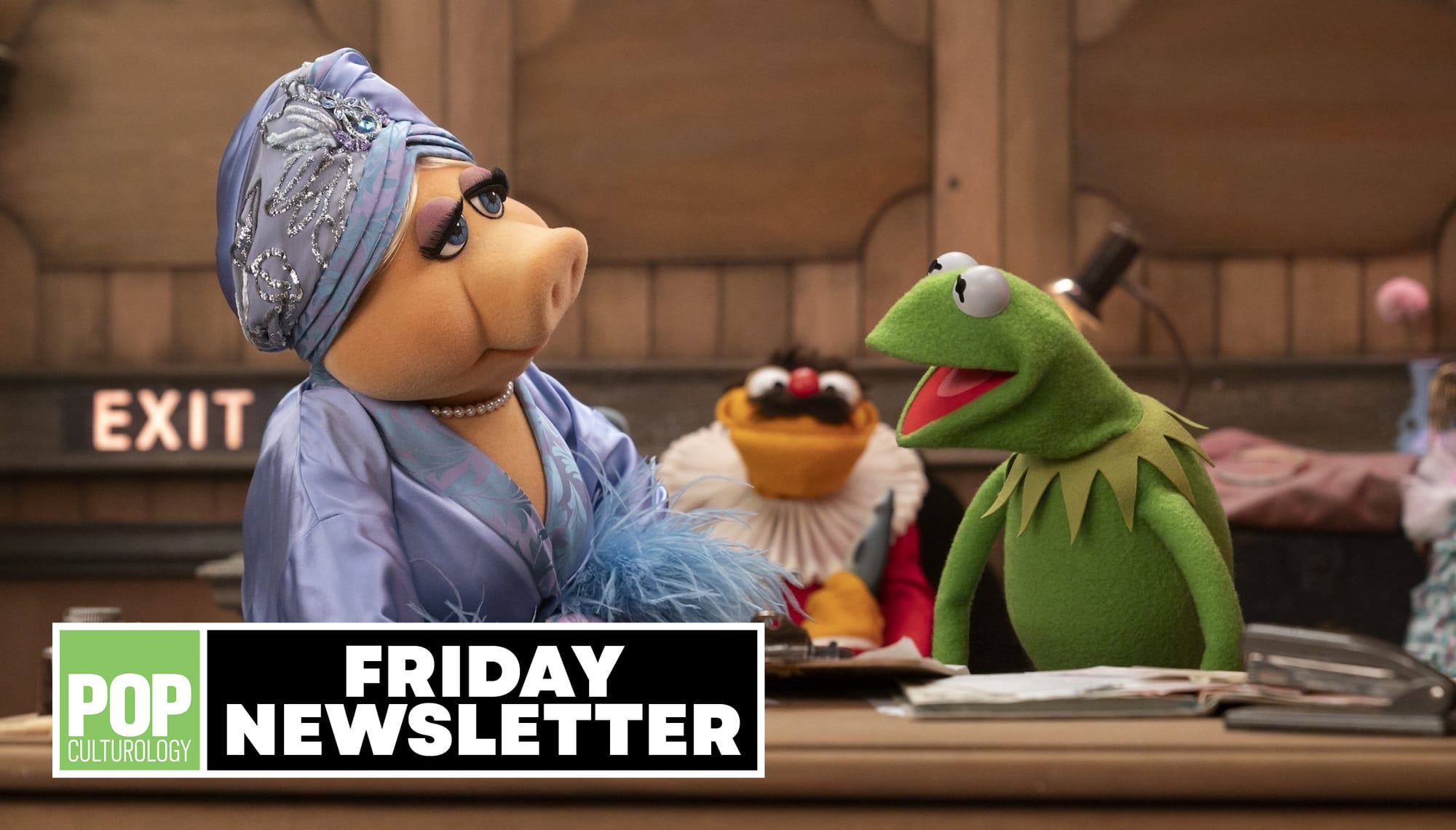 Miss Piggy and Kermit on The Muppet Show