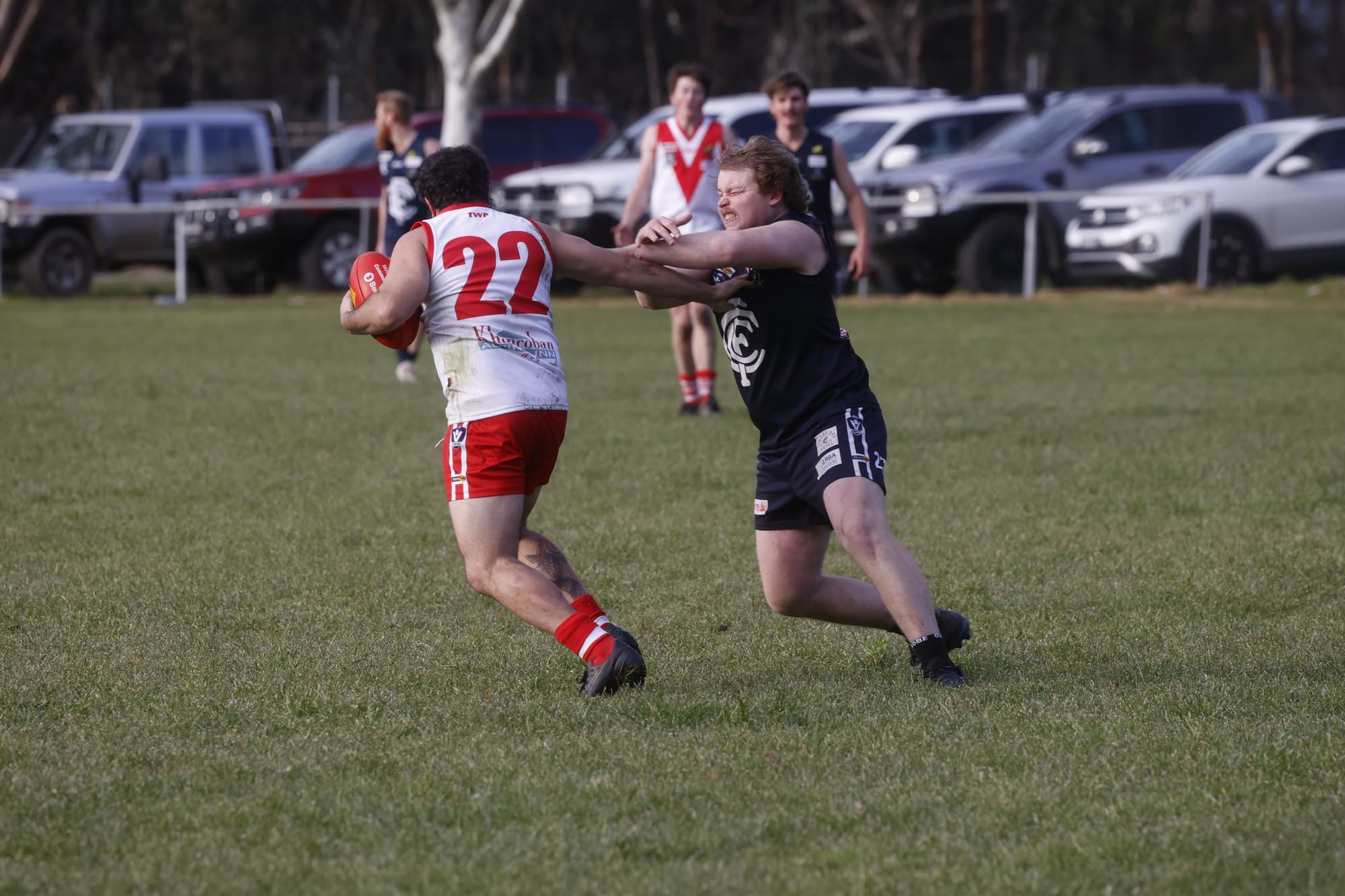 Roos go on a scoring blitz