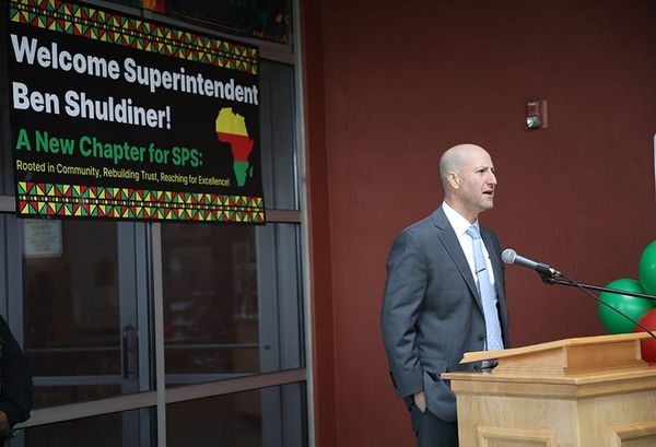 Issue 16 -- Shuldiner Takes Command