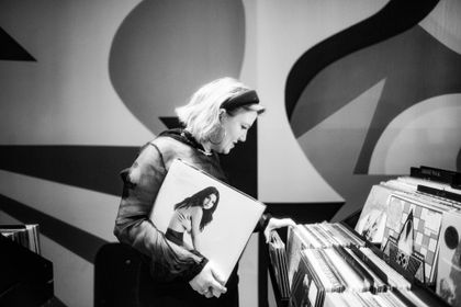 Shoplifting with CMAT