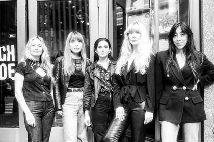 Shoplifting with Habibi