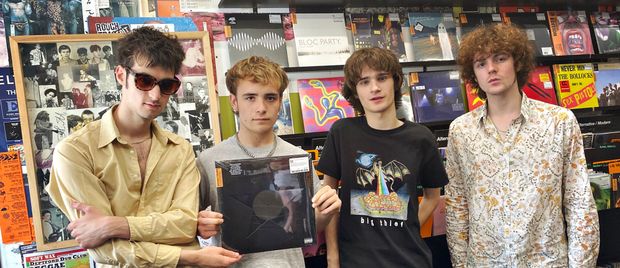 Shoplifting with The Lounge Society