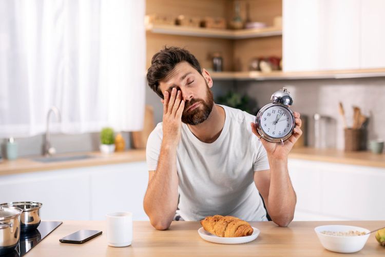 The First Hour After Waking: How I Stopped Starting My Day Stressed