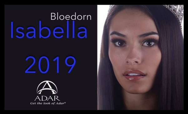 The Secret Behind Isabella Bloedorn's Smile: A Real Amber Veneer Transformation