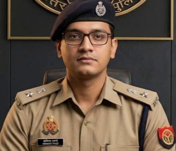 भदोही एसपी अभिमन्यु मांगलिक का तबादला, पढ़िए..अब कमान संभालेंगे अभिनव त्यागी...