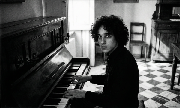 Musica ArcheoSubatomica