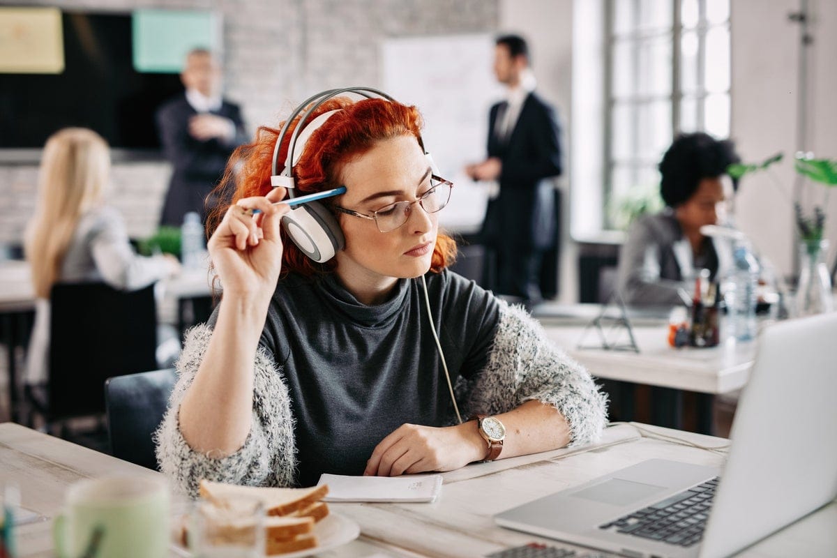Are Gen-Z “Taskmasking”?