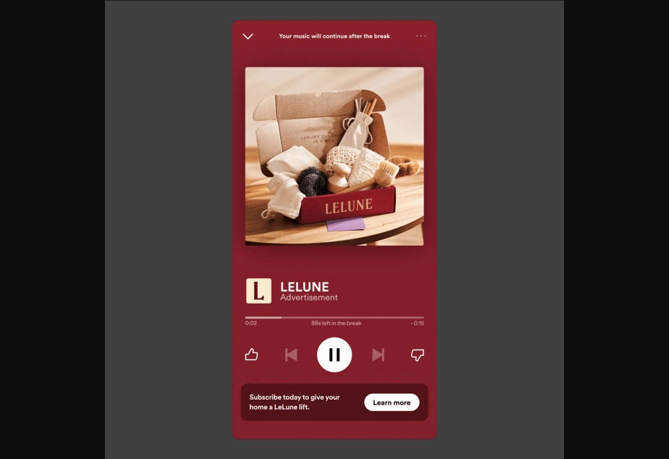 Official Spotify preview: audio-break identity, companion creative, playback controls, and an optional response button. Source: Spotify audio-ad page; provider illustration, September 2026 source edition.
