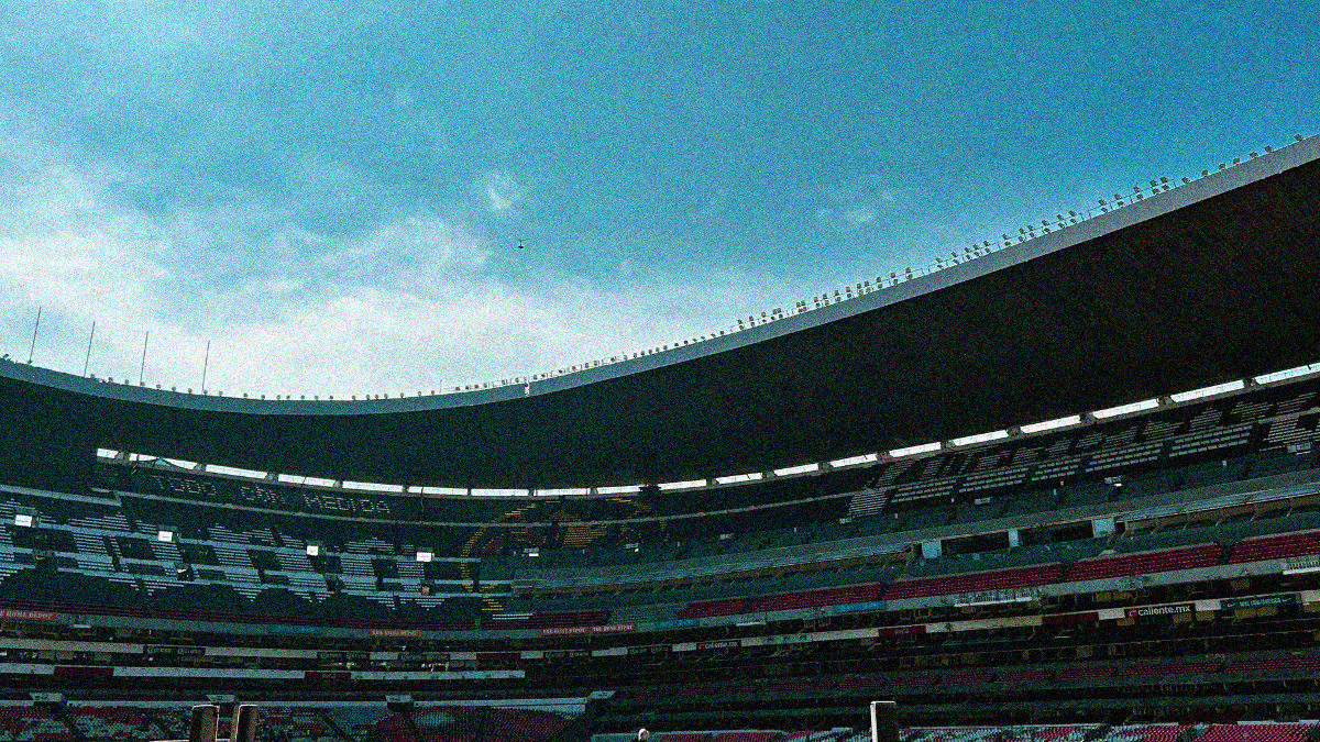 Mexico Beat South Africa 2-0 in a Three-Red-Card World Cup Opener