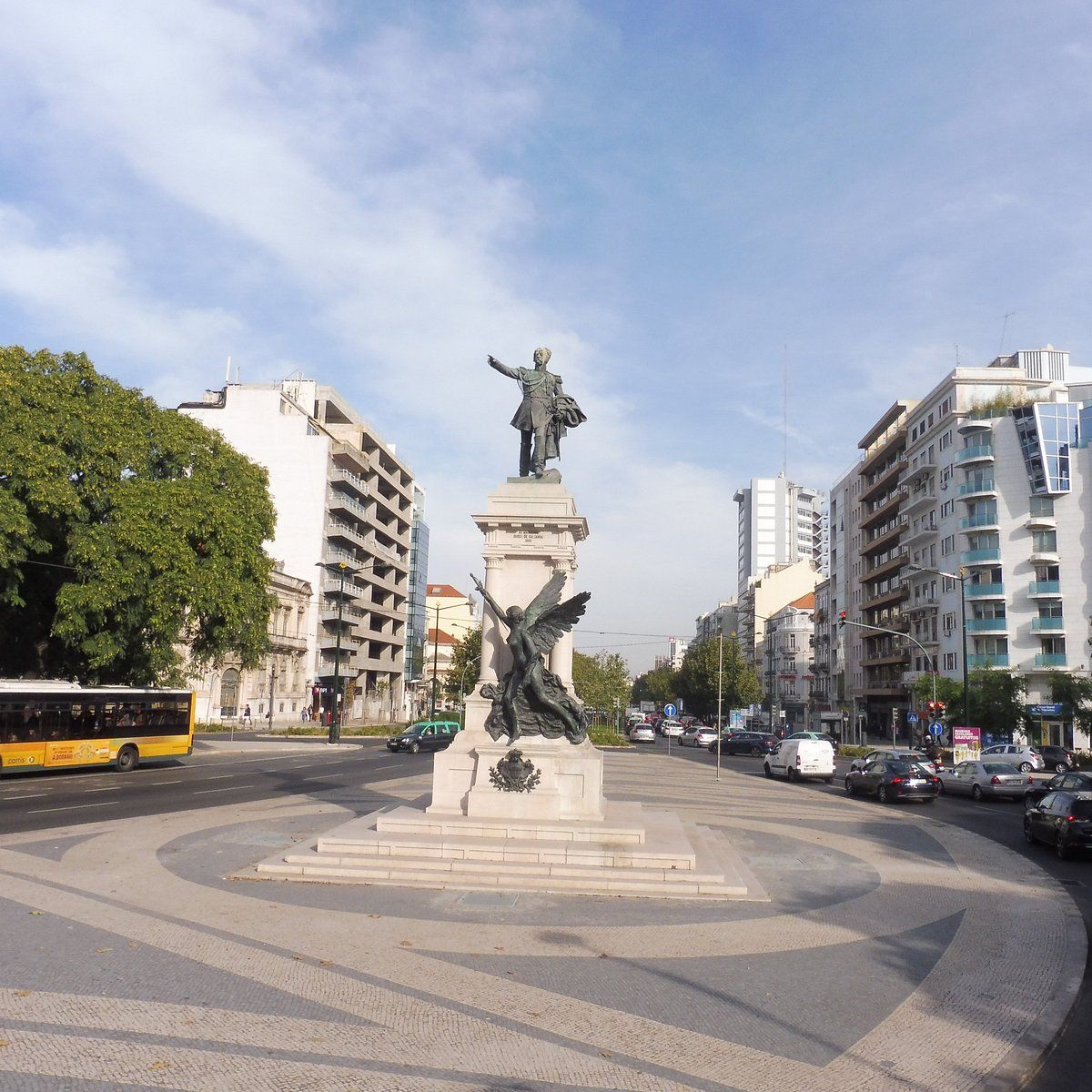 Esculturas na Praça Duque de Saldanha