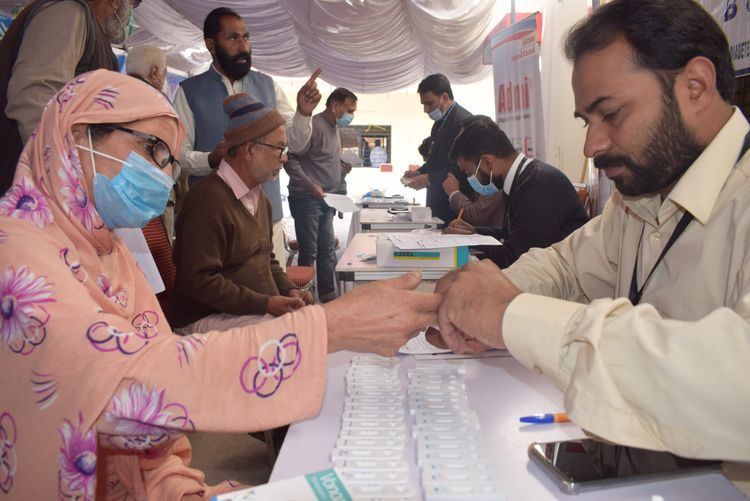 Floods Strike, Insulin Runs Out: Pakistani Lives on the Line