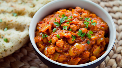 Chana Masala (Chickpea Curry)