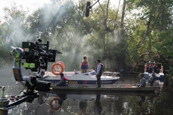 Behind the scenes on ‘Borderless Fog’