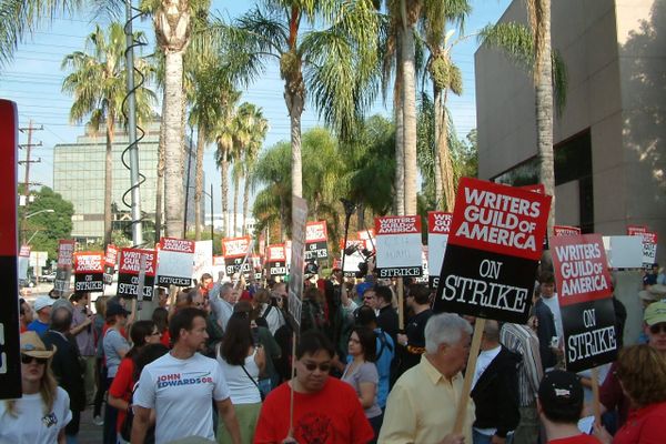 WGA strike in 2007: More at stake this time around