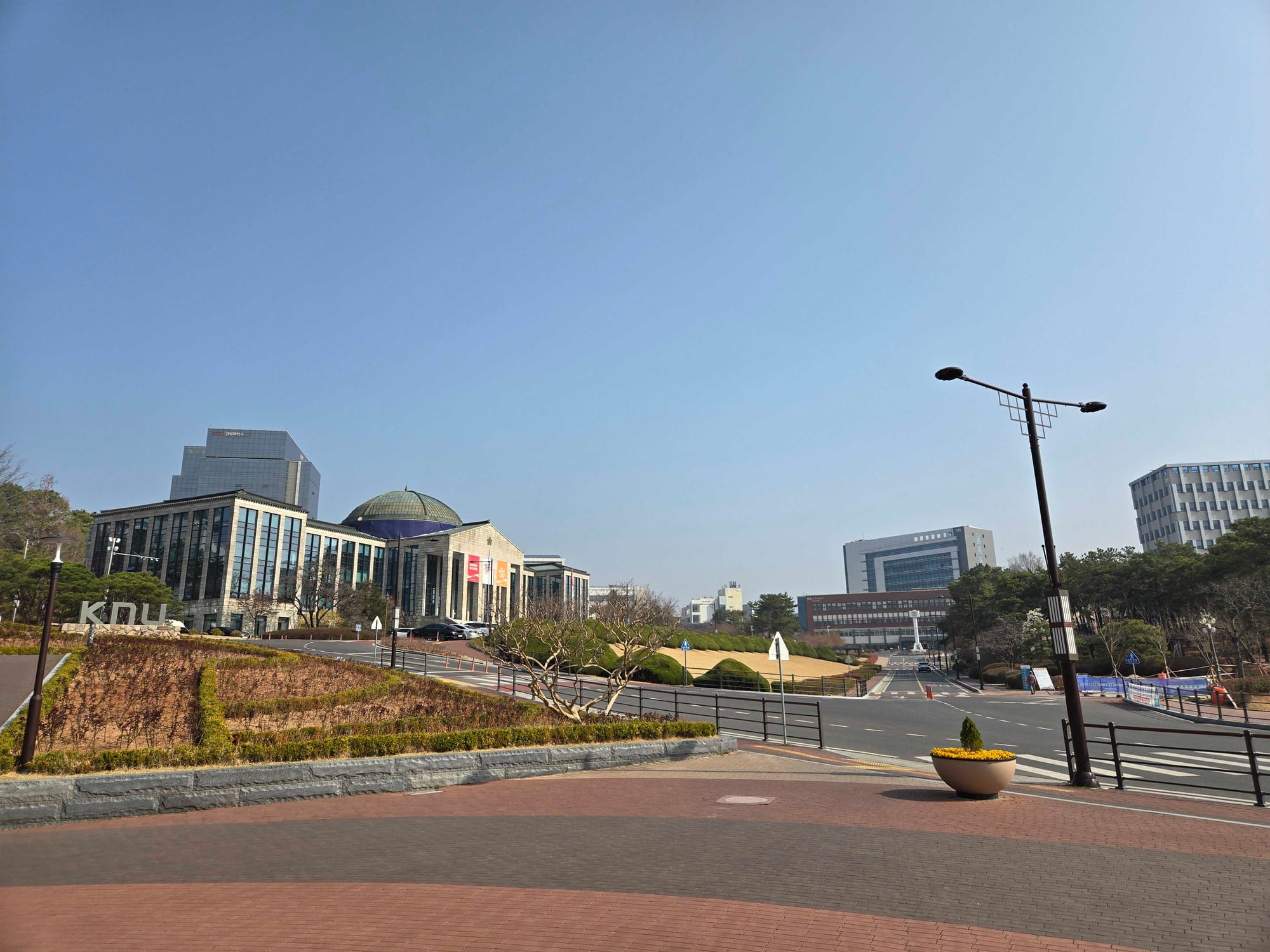 MIT GSW 2026 참가자들과 네트워킹하는 클라이원트 팀