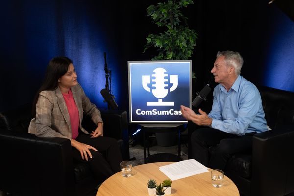 Raphaela Birrer zu Gast beim "ComSumCast" bei Reto Lipp