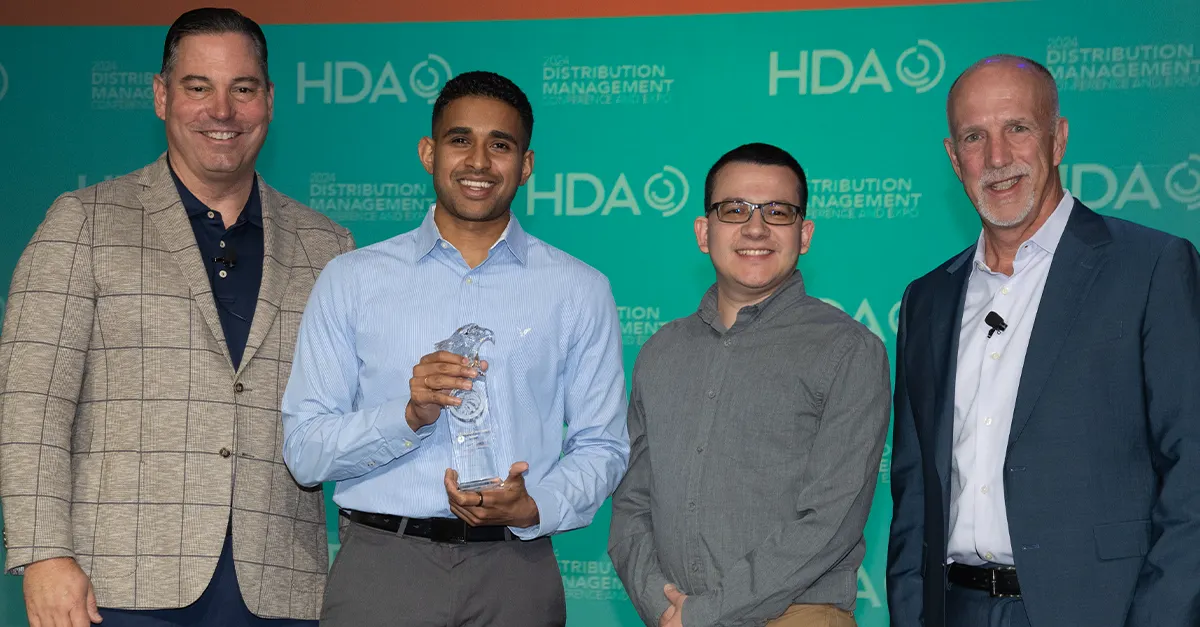 HDA presents 2024 Distribution Management Award to Apotex