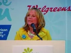 Walgreens shuffles marketing, merchandising execs