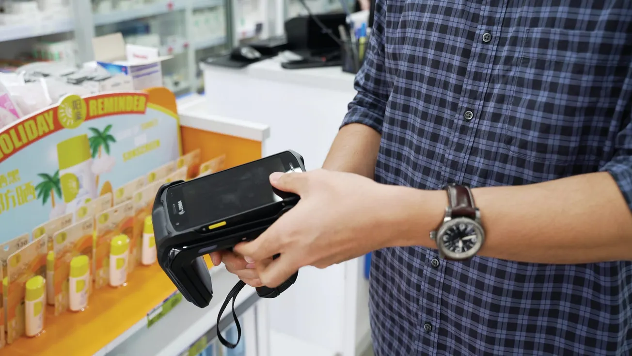 Malaysian pharmacy harnesses Zebra technology