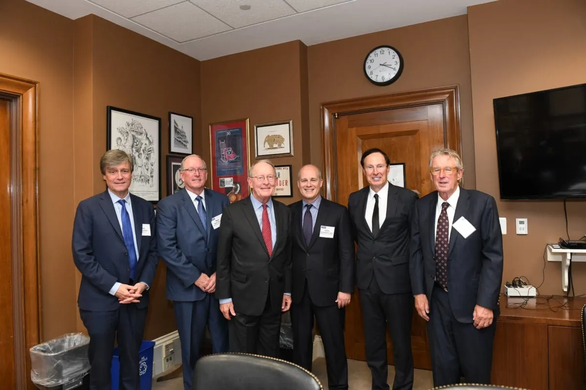 U.S. Senate passes NACDS policy recommendations in Opioid Bill