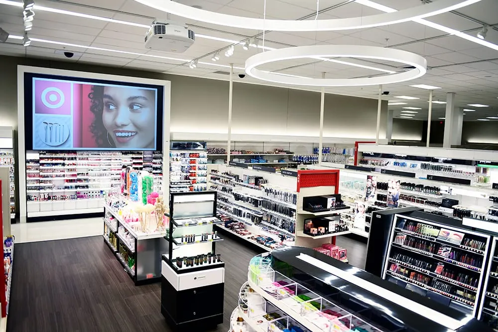 Target sees sales, store traffic on the rise in Q2