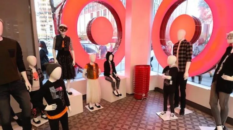 Target shows off flexible format store