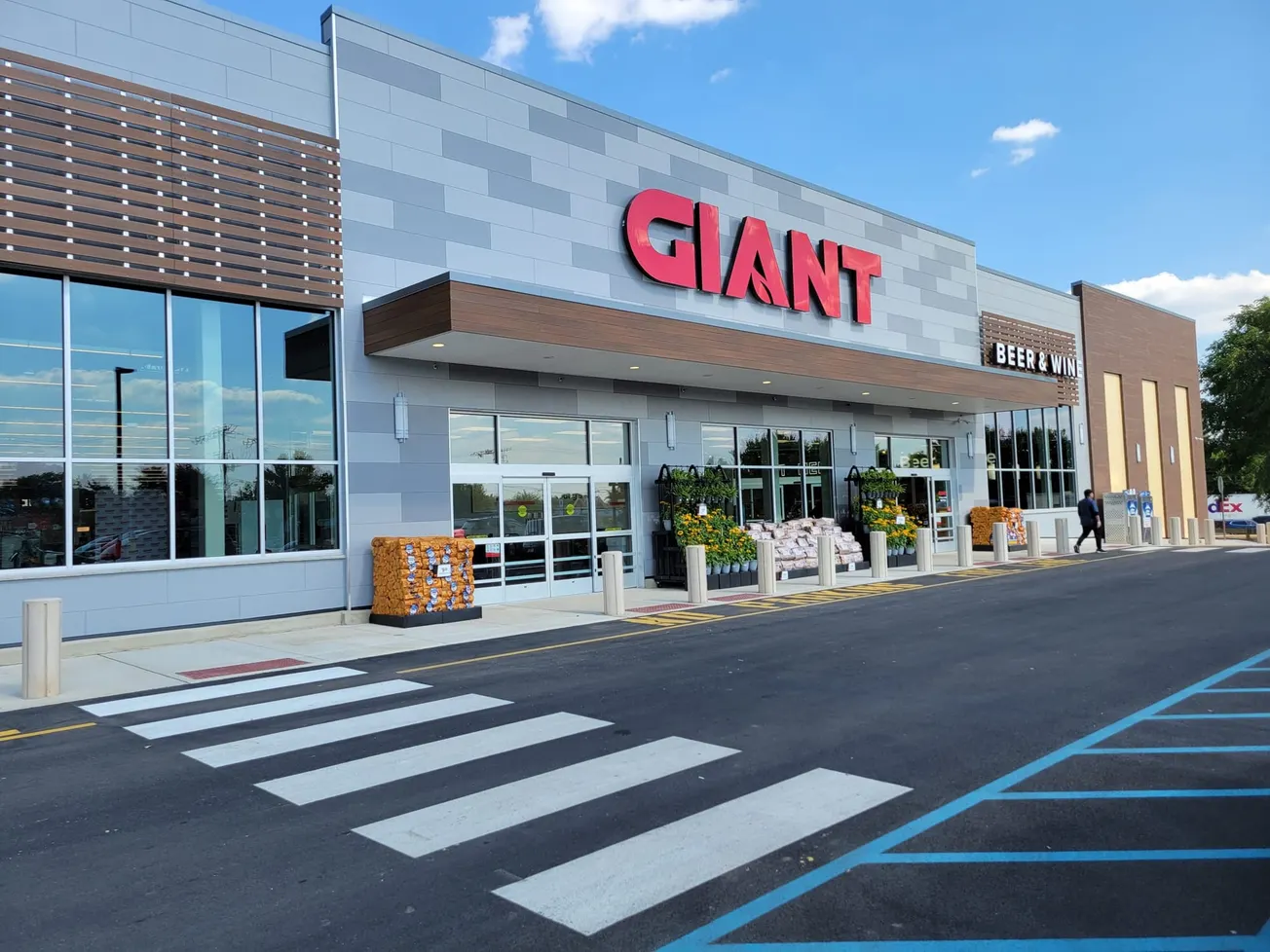 Flu shots now available at all GIANT and MARTIN’S pharmacies