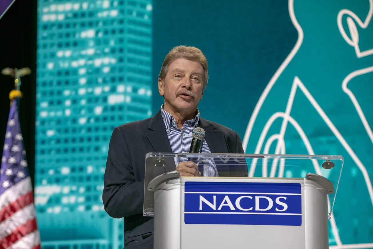 Rite Aid’s Podgurski honored with Harold W. Pratt Award