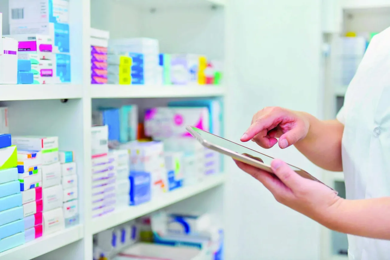 Wolters Kluwer helps retail pharmacies go paperless with new digital solutions