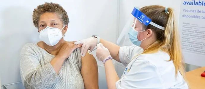 Walmart raising pay for pharmacists, opticians