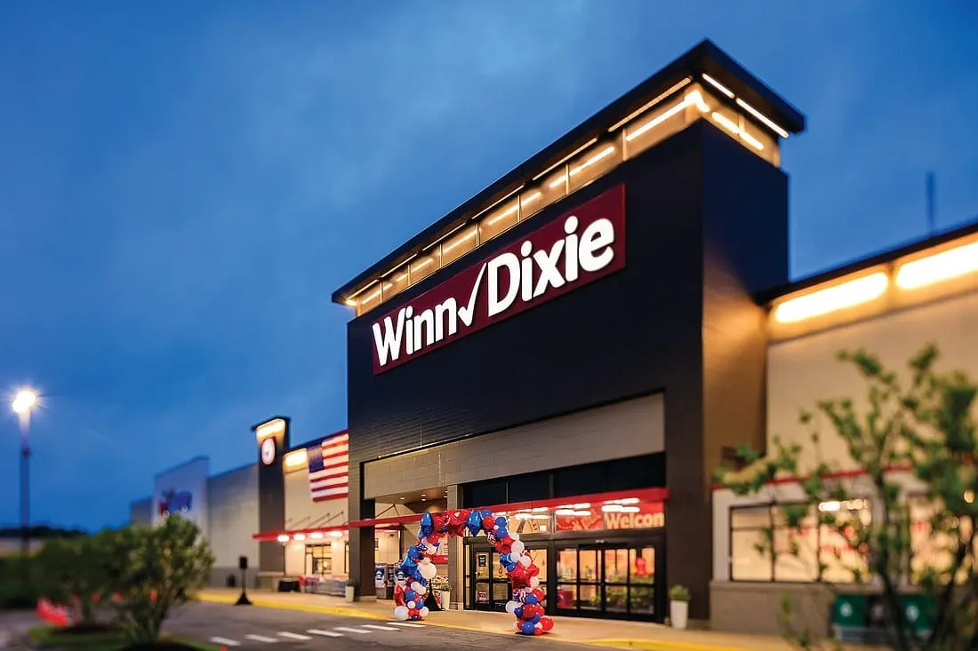 Southeastern Grocers and C&S Wholesale Grocers purchase Winn-Dixie from Aldi