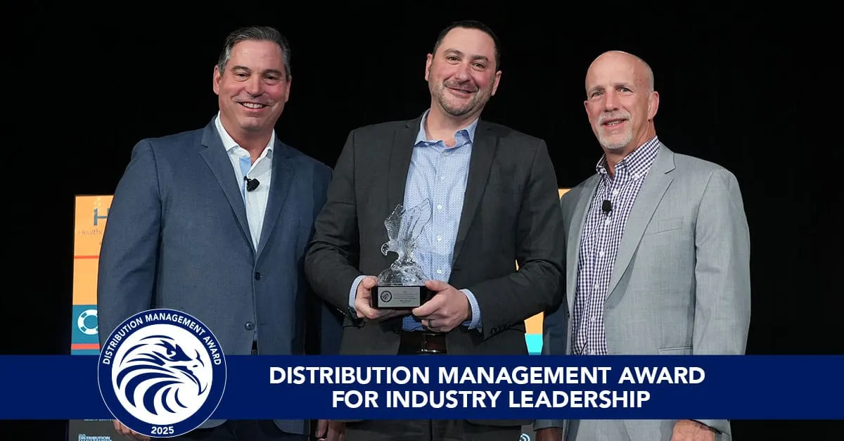 HDA presents Cencora’s Matt Sample with DMA for industry leadership
