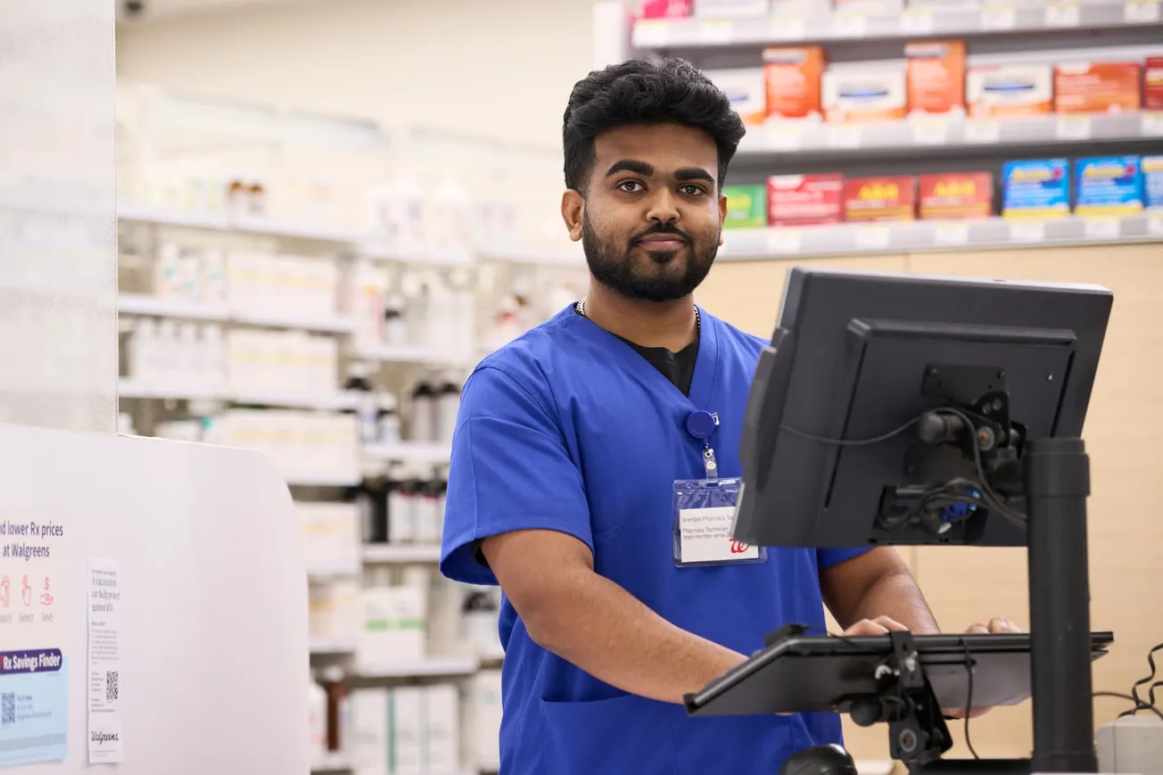 Walgreens unveils PharmStart to grow the tech to pharmacist pipeline