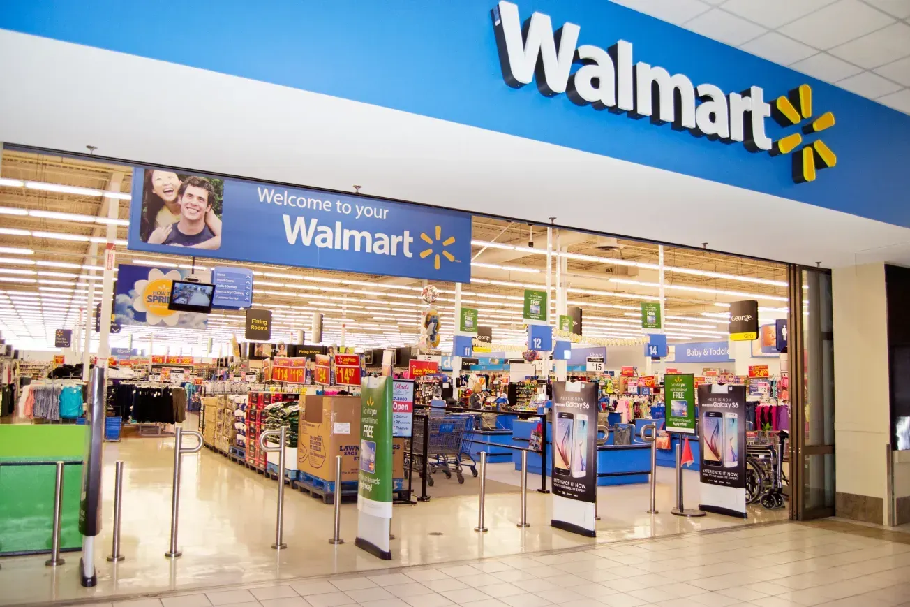 Walmart highlights business strategy focused on driving expansion at meeting