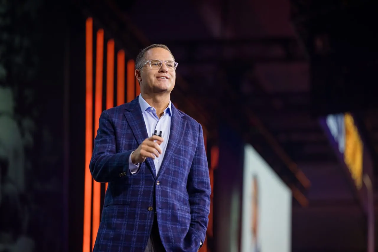 Doug McMillon receives Lifetime Achievement Award