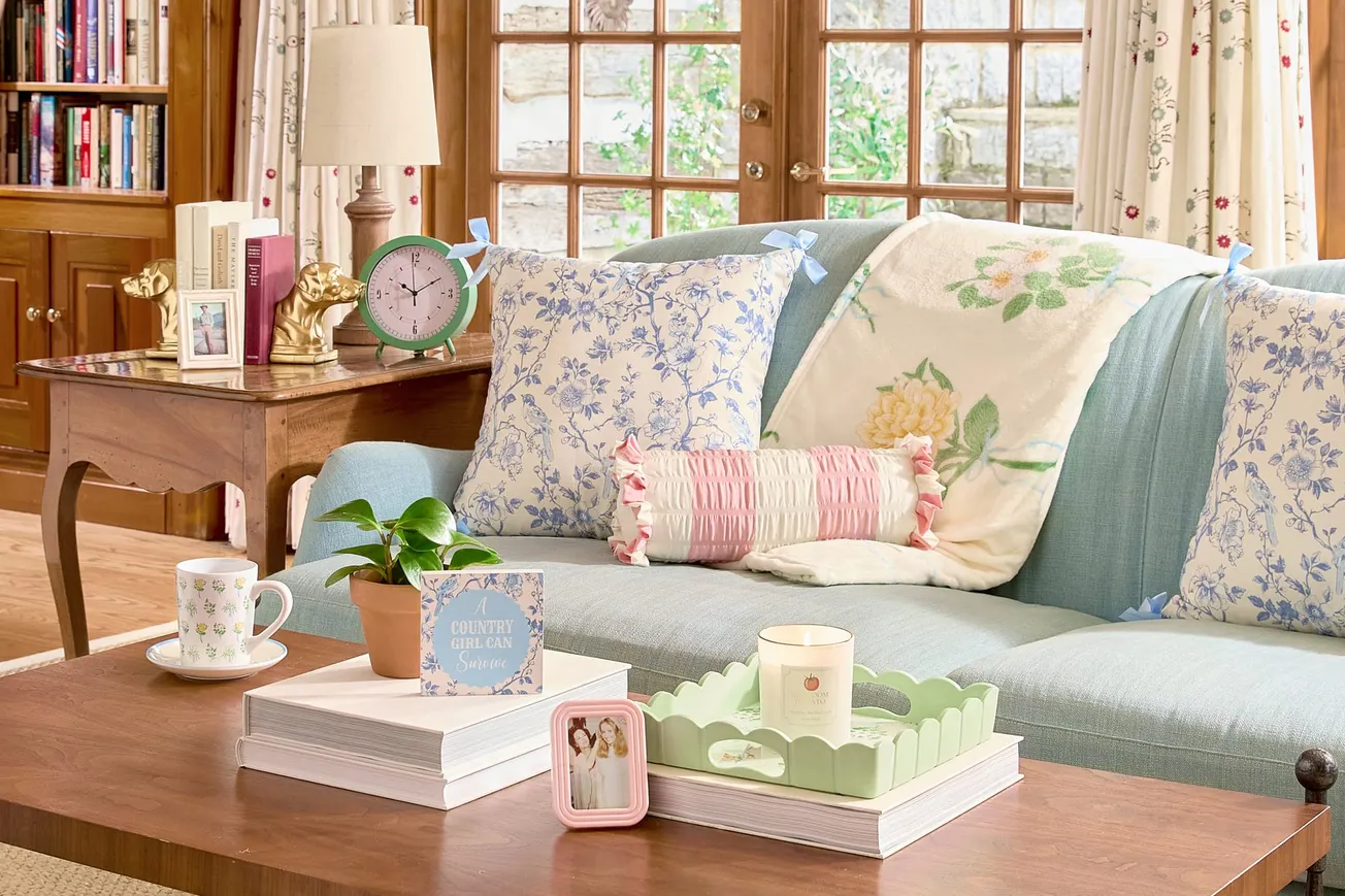 Dollar General unveils new Home Collection by singer-songwriter and entrepreneur Holly Williams