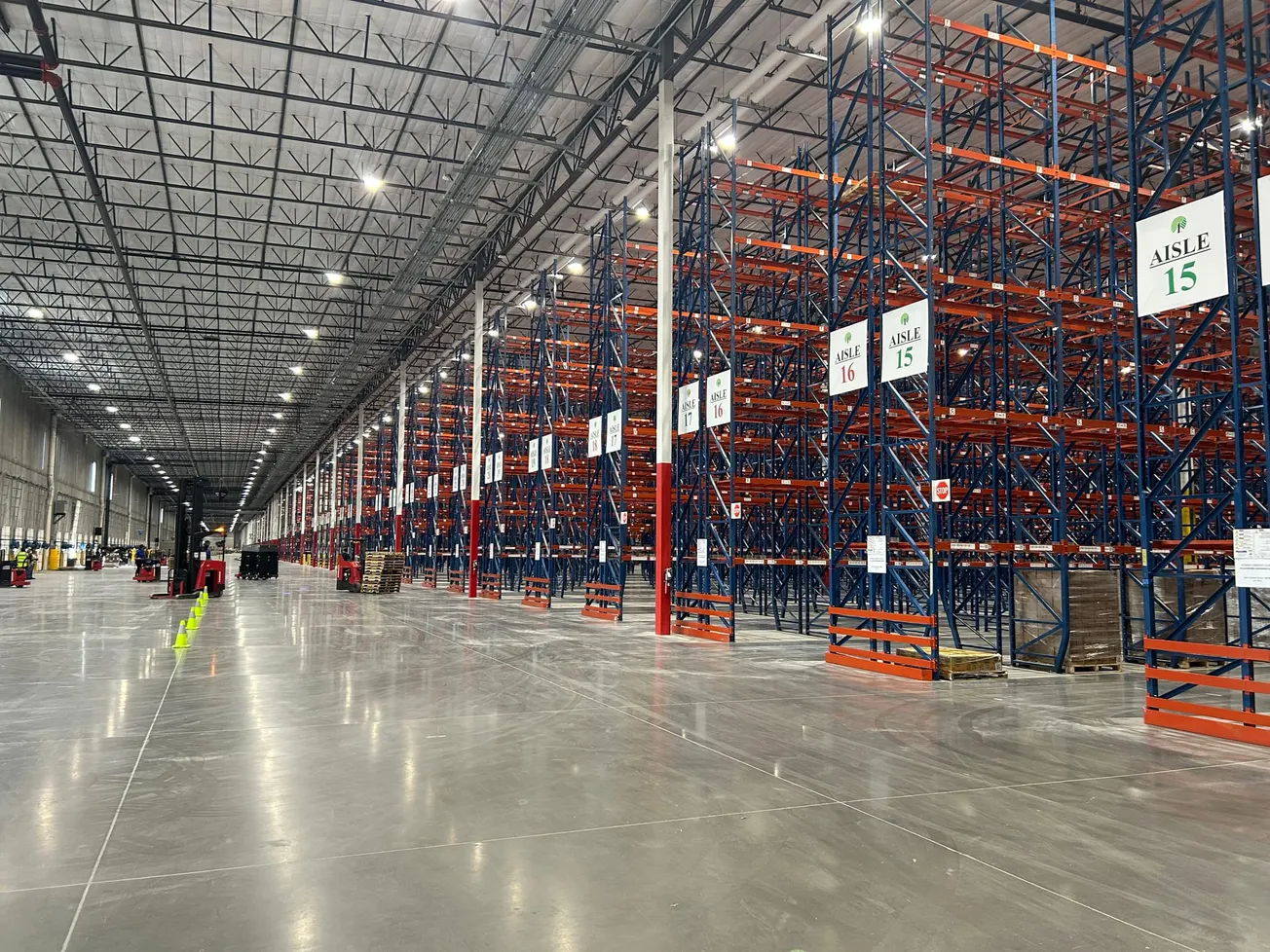 Dollar Tree opens new distribution center