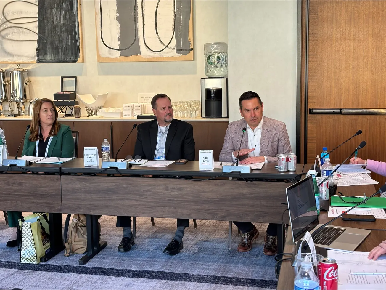 retailmediaIQ Rx Roundtable brings industry leaders together