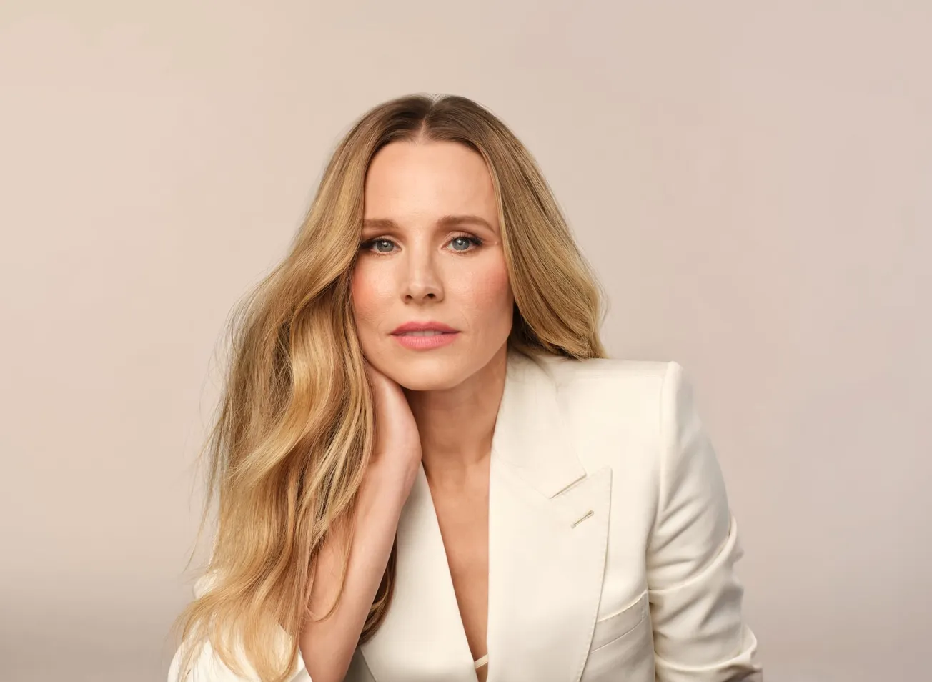 L'Oréal Paris announces Kristen Bell as its new Global Ambassador in a bold expression of "You're Worth It"