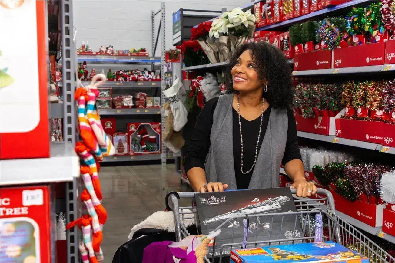 Bain: Holiday sales poised to break $1 trillion