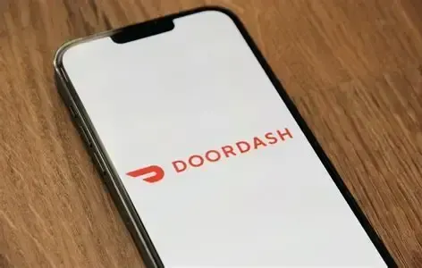 DoorDash reportedly close to deal to buy Instacart