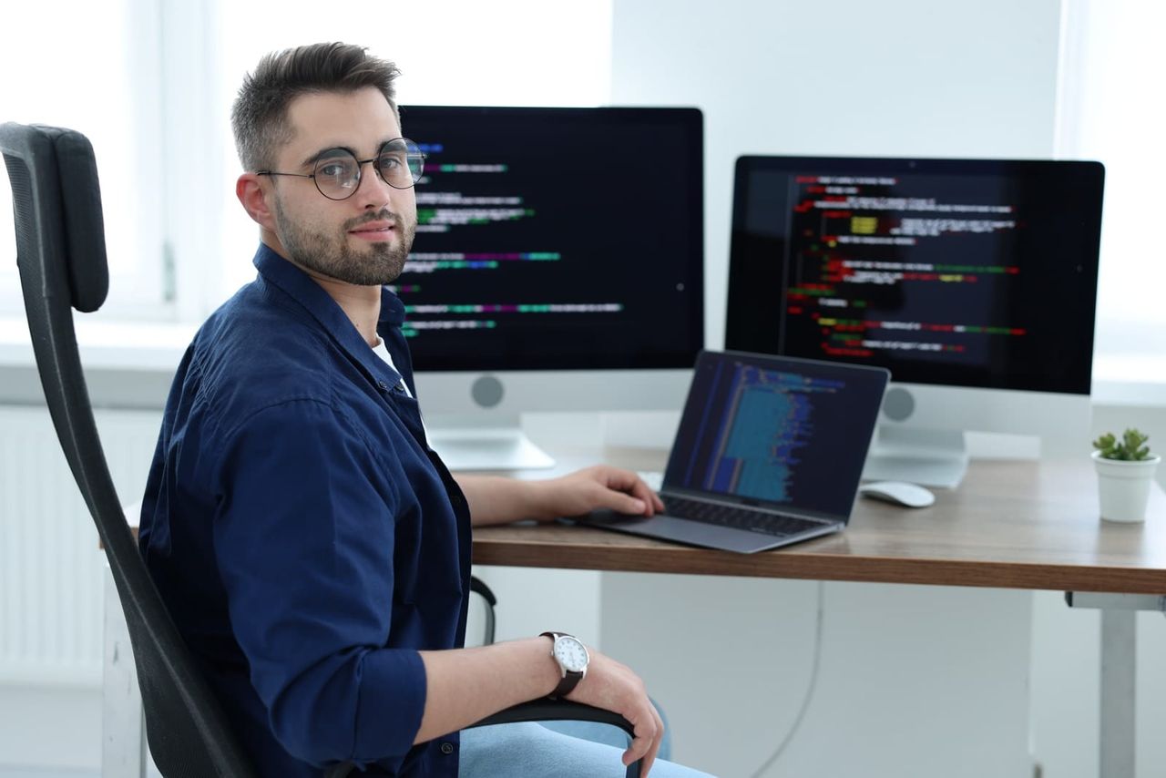 FP Informática vs Bootcamp: ¿Qué elegir en 2026?