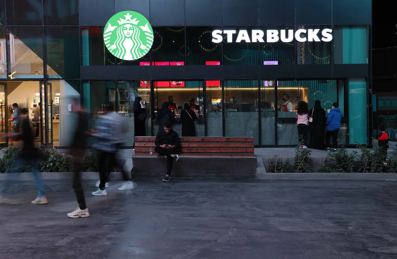 Starbucks seeking to open 500 stores in Middle East by 2030